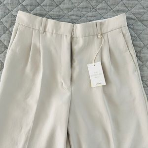 Aritzia Effortless Cropped Pants Size 12